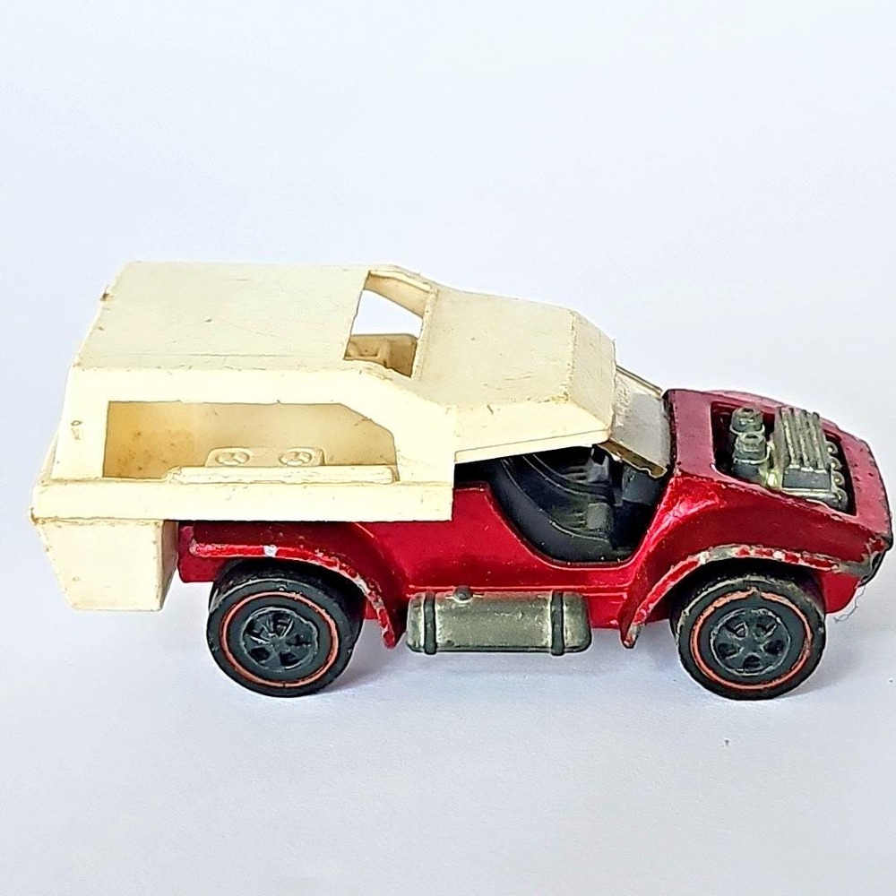 1970 Hot Wheels Power Pad Redline Magenta White Camper Shell Vintage Diecast
